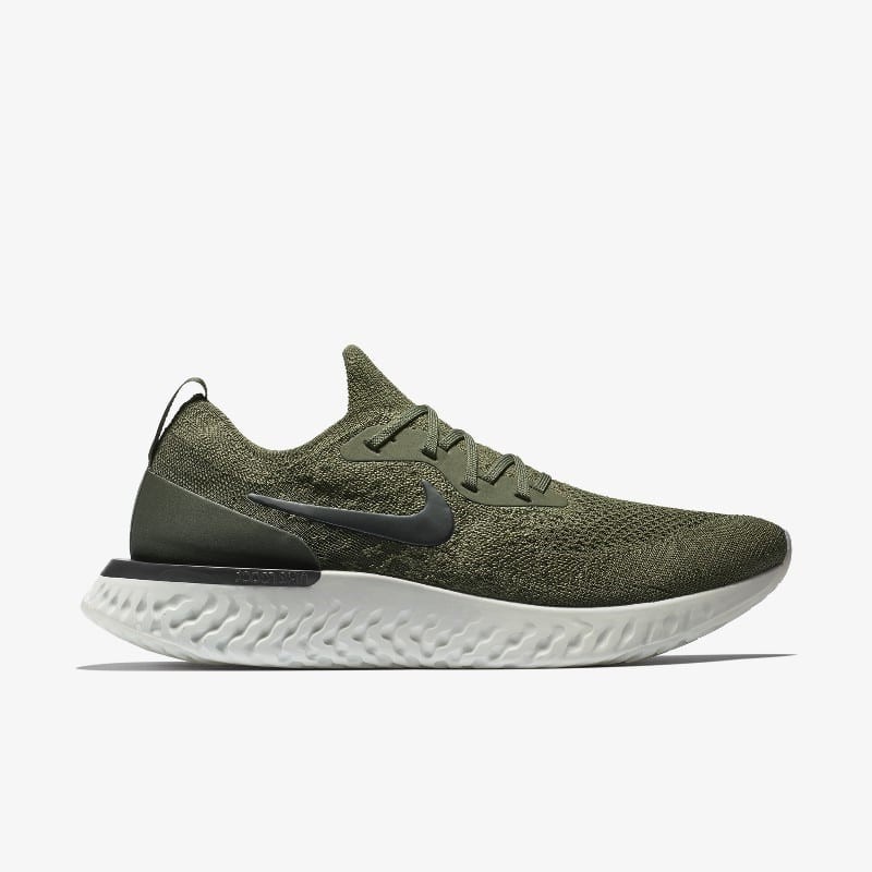 Nike epic cheap react khaki